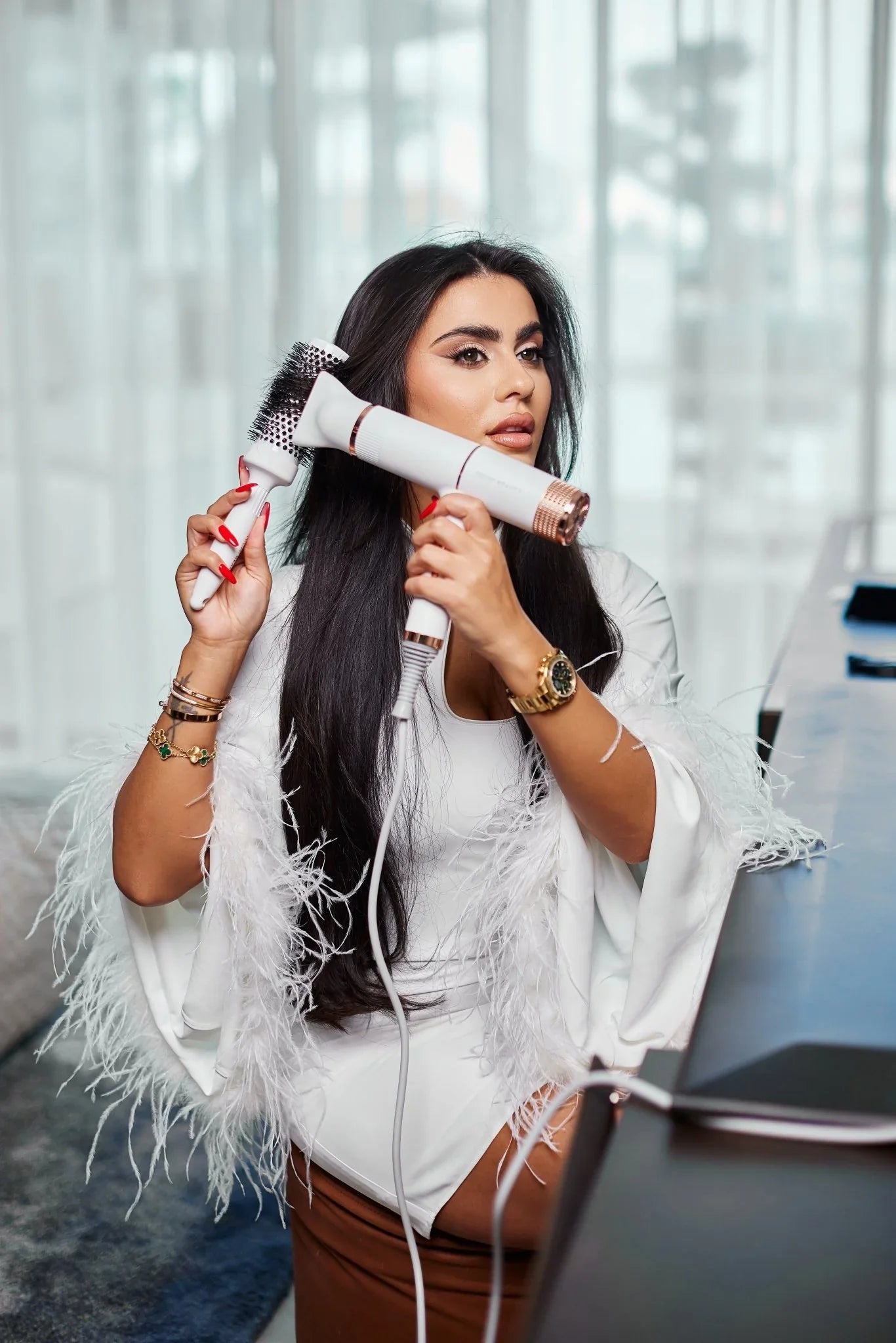Hair style guide | How to style your hair and stay Frizz-free this summer?