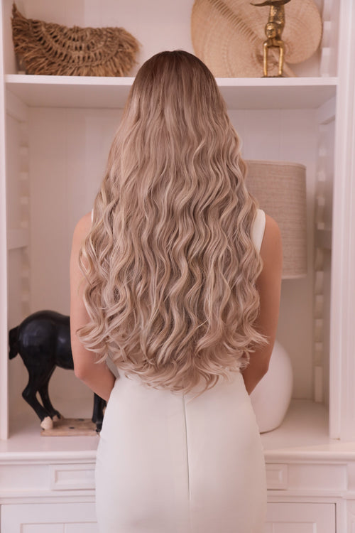 La Brownla - Clip In Hair Extension - Youmi Beauty